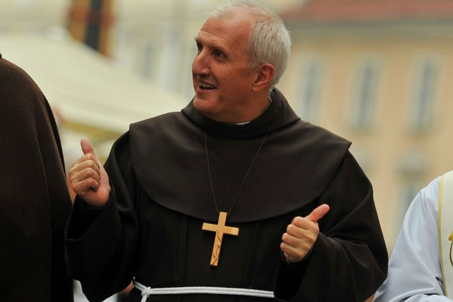 Posveen in umešen novi ljubljanski nadškof msgr. Stanislav Zore