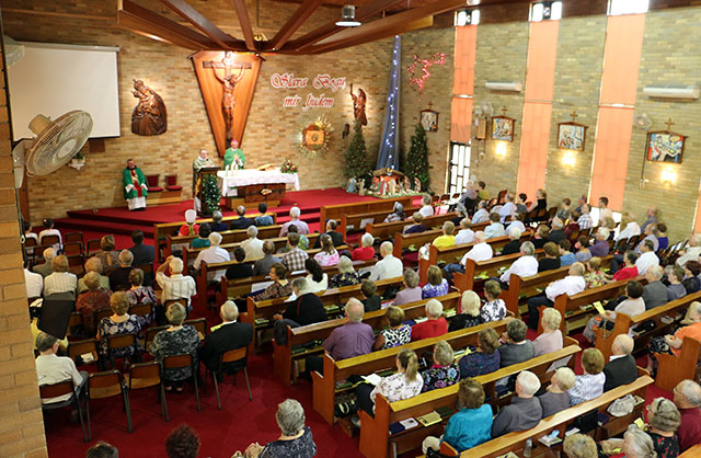 Nadškof msgr. Stane Zore OFM,