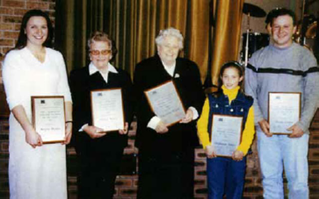 awardsWinners2001