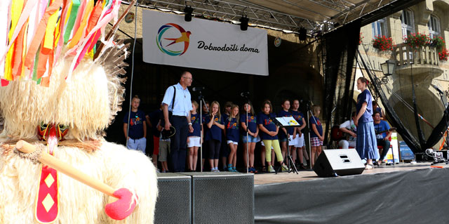 Najstarejše slovensko mesto povezalo Slovence z vsega sveta.