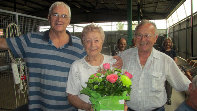 DORI ZA ROJSTNI DAN PREDSEDNIK TONE URSIC, DORA IN EMIL HRVATIN