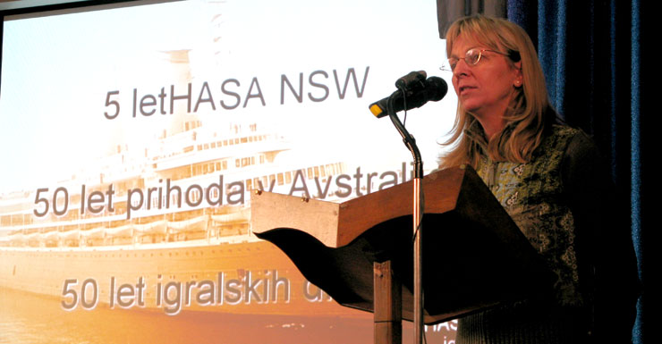 Goste je pozdravila tudi Dr. Breda Čebulj Sajko, predstavnica ZRC SAZU (Slovenske Akademije Znanosti in Umetnosti)